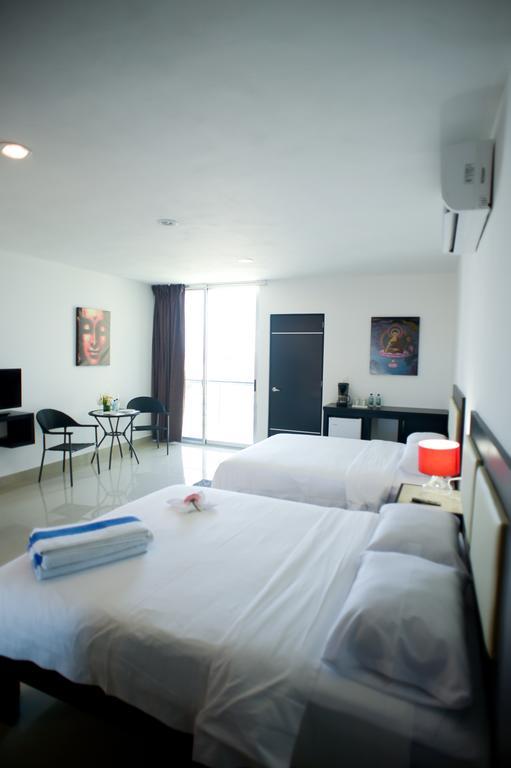Sunrise 42 Suites Hotel Πλάγια Ντελ Κάρμεν Δωμάτιο φωτογραφία